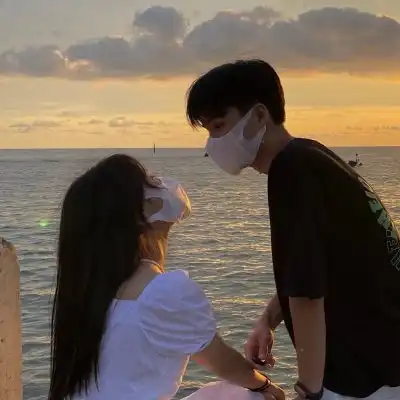  一男一女情头真人一人一张超甜最新很撩人的真人浪漫情头