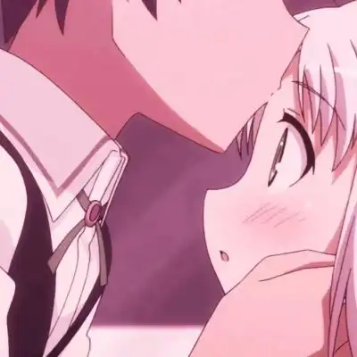  敲可爱的抱抱你是我的人