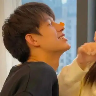  温柔高级情侣头像yyds