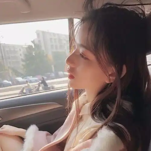  个性背影萌宝炫酷头像