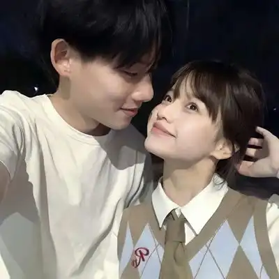  2023最新超甜温馨情侣头像