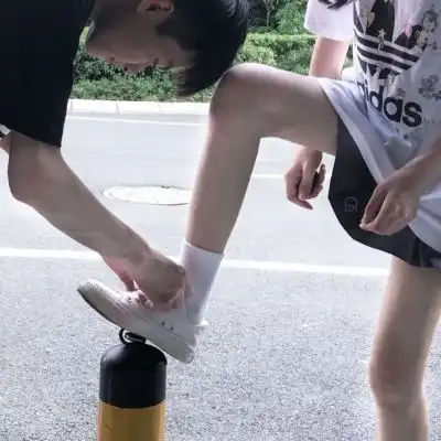  真人唯美情侣头像恋爱中的女孩情侣头像我要个性网