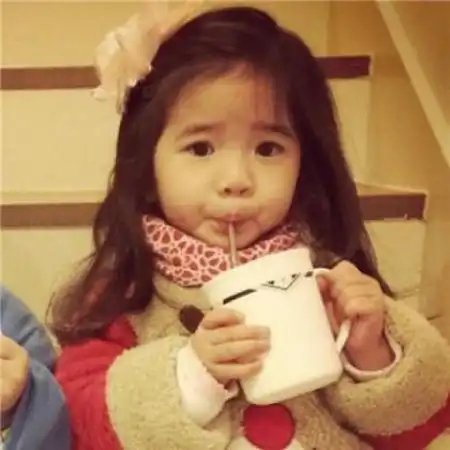  好看情侣头像萌娃一男一女两张分开