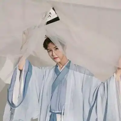  情侣头像在天愿作比翼鸟在地愿为连理枝