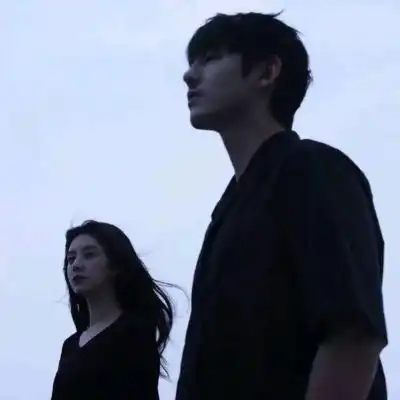  情侣头像宋祁恩人总是太执着情侣头像我要个性网