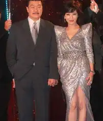  香港电影金像奖哪些女星礼服最吸睛