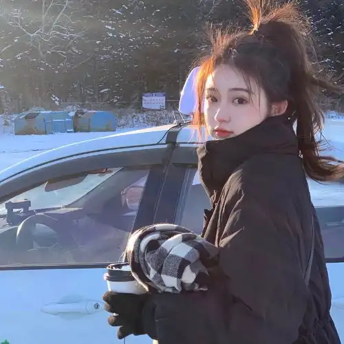  氛围感女头被别人追求时你心里都在想什么