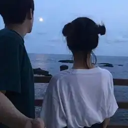  千篇一律的嘟嘴比心已经过时啦,让我们看看韩国情侣都是怎么秀恩爱的吧