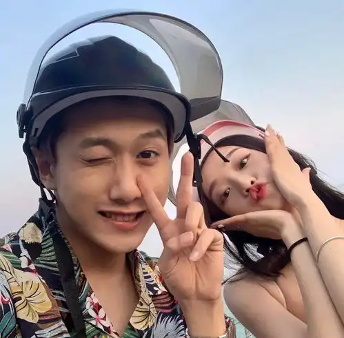  小众风情侣头像