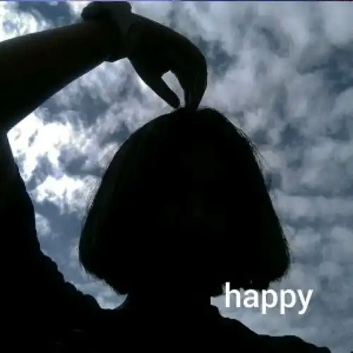  唯美干净天空女生头像