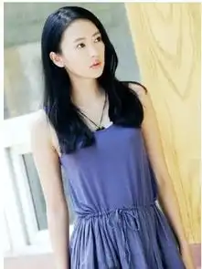 新闺蜜时代文艺萌姐周小北服饰引爆春季时尚潮