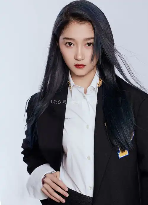  关晓彤1018000美业模特合辑明星素材包摄影高清无水印