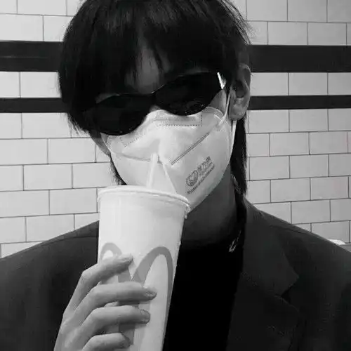  情头霸气黑色真人情侣头像