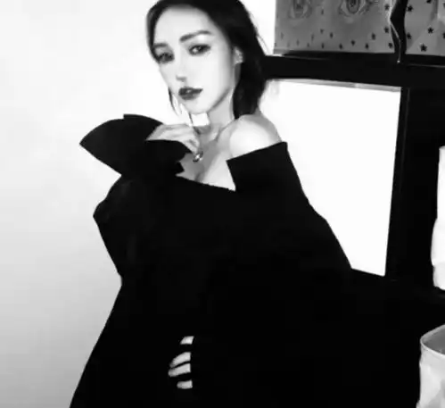  这三大星座女,越老越迷人,越有女人味,追求者越多,桃花晚年开