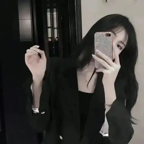  优质真人情头想潜入梦里悄悄陪着你