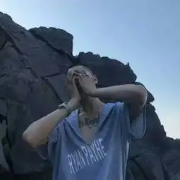  我愿先颠沛流离然后再遇见温暖的你