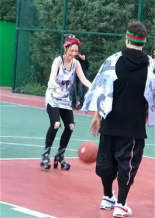  最会打篮球的四位男明星,吴尊上榜,看到最后竟出现过cba