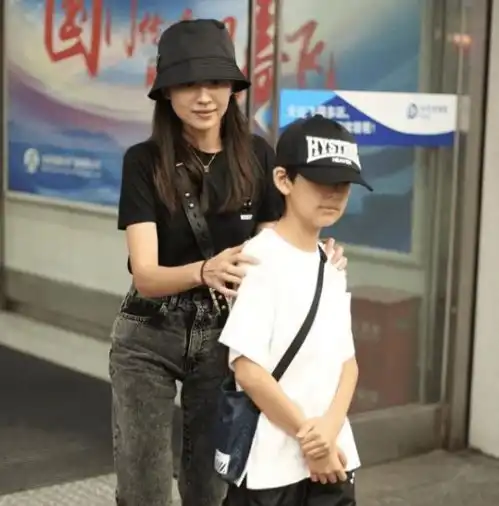  分手后插刀前任,这些明星真没品,王岳伦内涵李湘,陈翔自打嘴巴毛晓彤董洁潘粤明