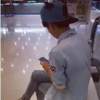  好看的背影情侣头像一男一女微信头像图片大全