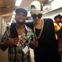  求权志龙这张无logo的图片