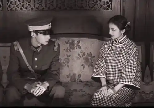  民国情侣头像军阀