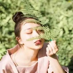 好看的闺蜜头像,真人动漫都可以,最好是要真人
