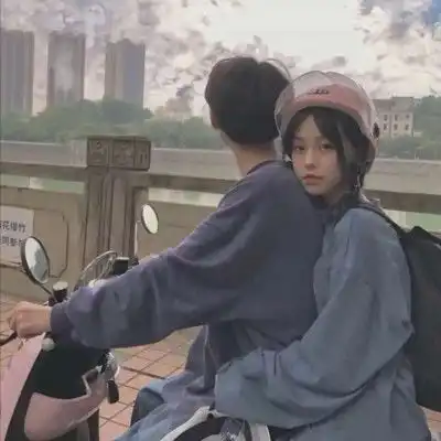  专属情头好喜欢这张照片的配色啊,新情头