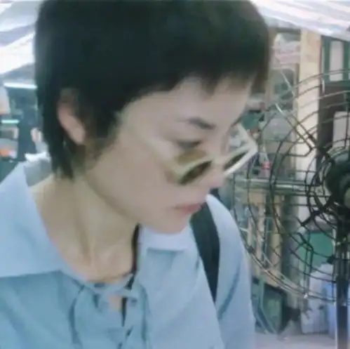 头像丨长大于我而言就是强烈的分寸感