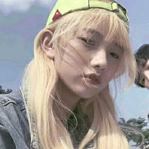  热恋期,给男票发我不开心,若他有这3举动,说明是真爱