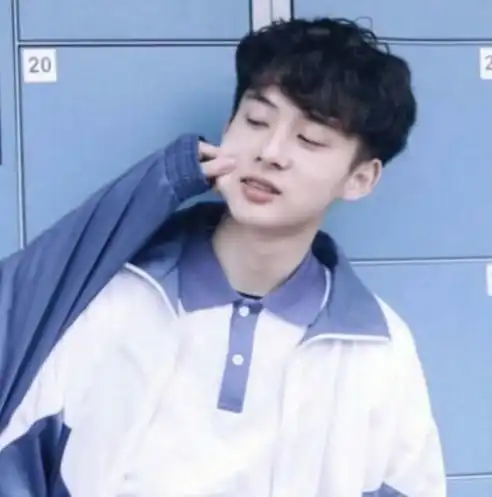  女友你喜欢我哪,别再傻傻说全部,这样回不脱单算我输