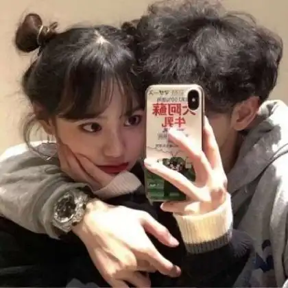  双人情侣头像超甜高清,在阳光下你是我唯一