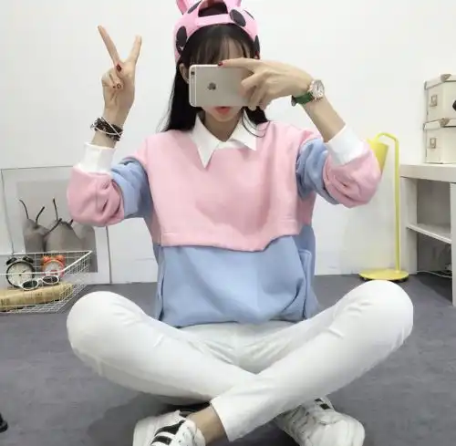  求女生头像,戴帽子的,又拽又有点小清新