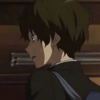  黑暗冷酷动漫情侣头像一左一右扎女孩的小辫子