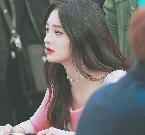  周洁琼疑似耍大牌无人在意,时隔多年再跳pickme却登上热搜