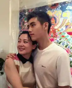  基因强大陈红16岁儿子帅过吴亦凡陈红旧照盘点美貌似天仙