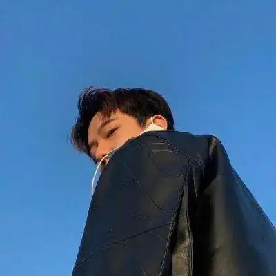  超赞头像有时生活给你苦难是在铺垫浪漫