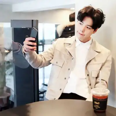  男生头像特好看的男生头像图片多少年都是一样的帅第213期