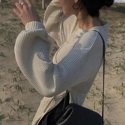  2023最新不露脸气质女生微信头像