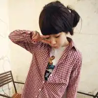  寻格子衫个性女头像