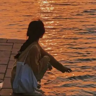  美文馆也曾与爱相邻温苒