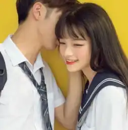  热恋期男生对你有以下3次低头,趁早拉去民政局呀