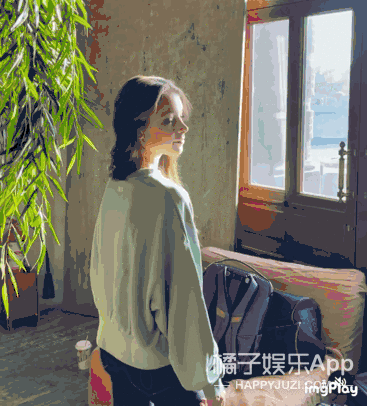 女子花滑颜值内卷中国选手黛玉风情,俄罗斯美女是冰上玫瑰