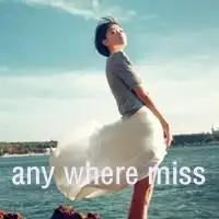  qq头像这年头感情都是走私货女生