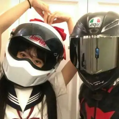  超好看的机车情侣头像