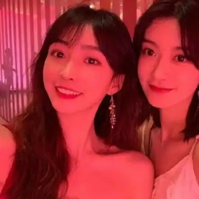 一对两张干净优质真人ins闺蜜头微信头像我要个性网