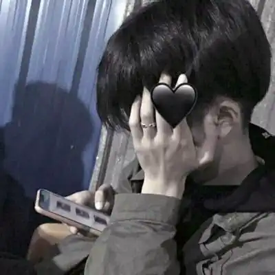  夏天意境男生头像,爱情最让人过分着迷