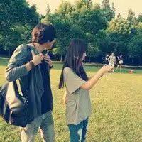  好看的卡通情侣头像爱情距离的高清情侣头像遇见你最美丽的意外