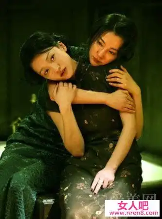 和闺蜜互换男友与闺蜜的交换男友2