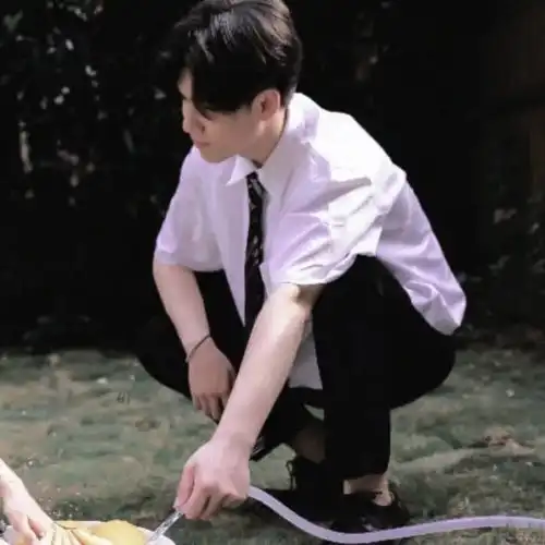  复古港风情侣头像