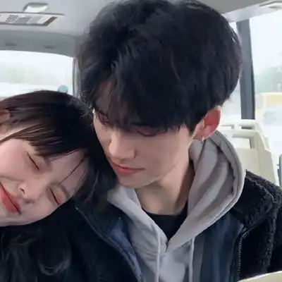  2023最新开心快乐在一起真人情侣情侣头像我要个性网